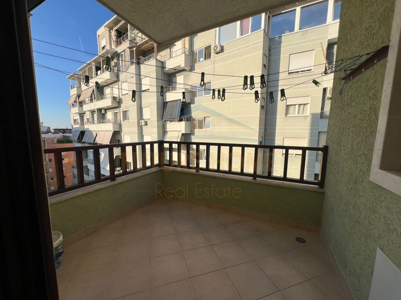 Shitet, Apartament 2+1+2+Post parkimi, Kopshti Botanik, Tirane