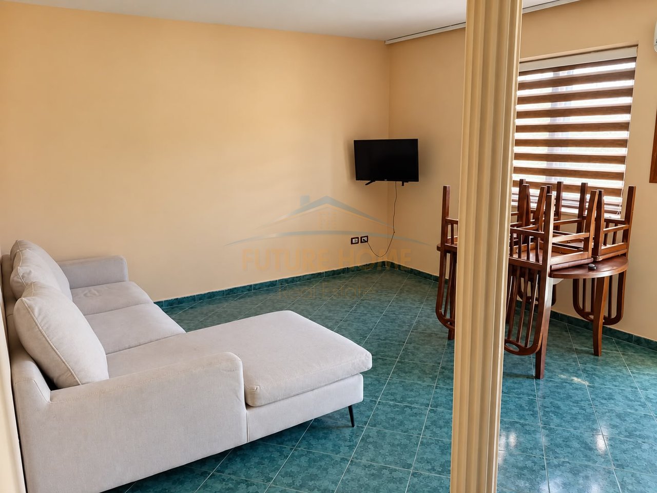 Shitet, Apartament 2+1, Rruga Elbasanit, Tiranë