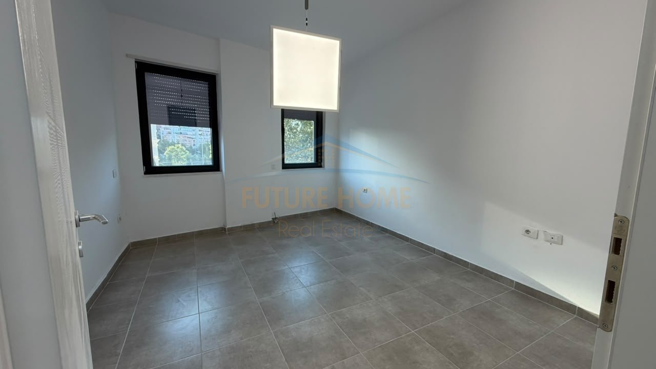 Rent, Apartment 3+1+2, Dry Lake, Tirana.