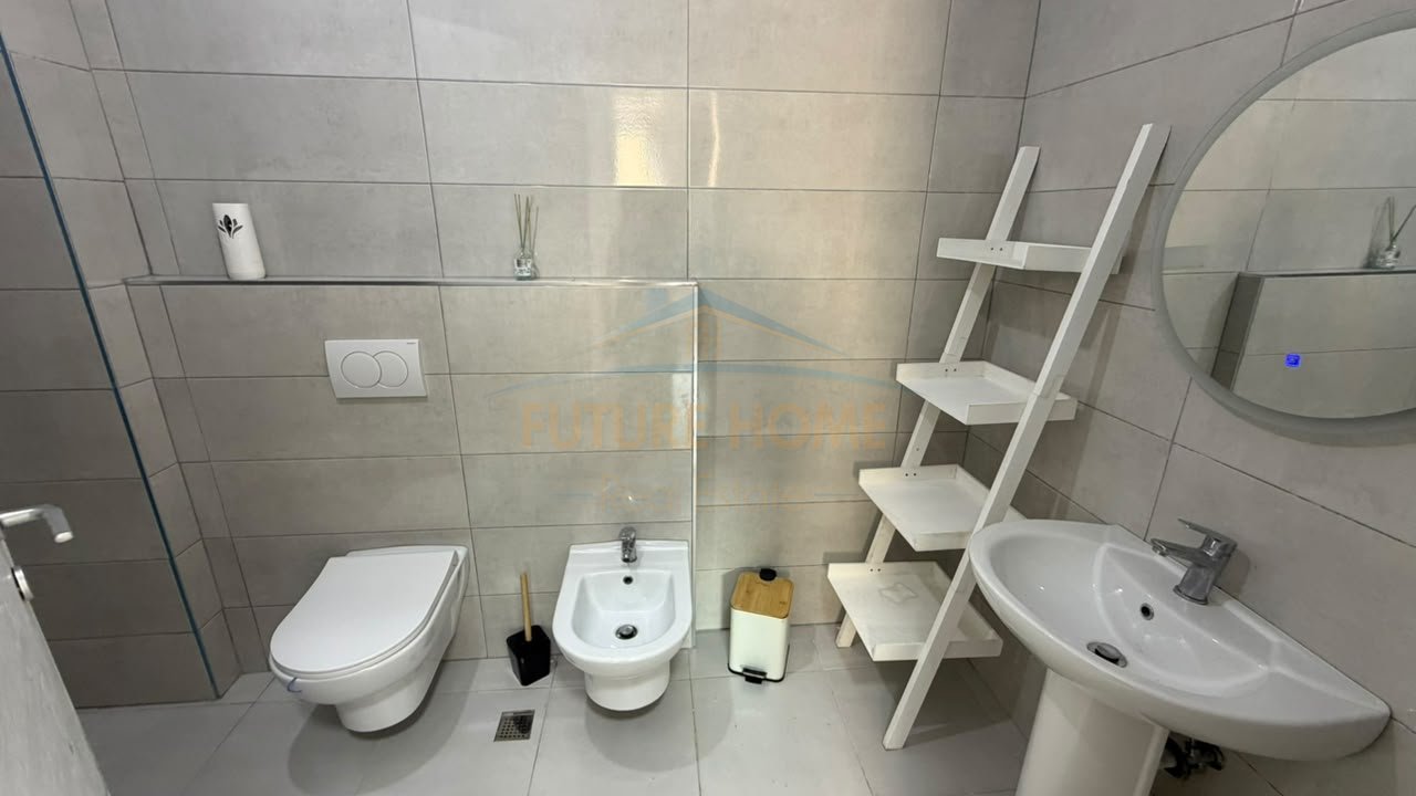 Rent, Apartment 3+1+2, Dry Lake, Tirana.