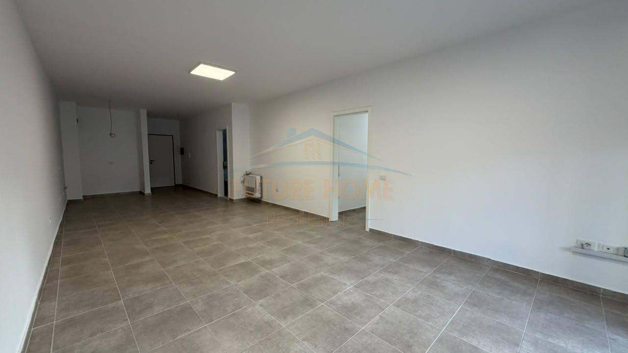 Rent, Apartment 3+1+2, Dry Lake, Tirana.