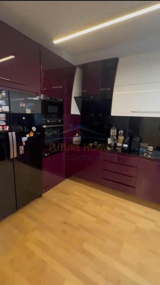 Qera, Apartament 3+1+2, Rruga Mine Peza, Tiranë.
