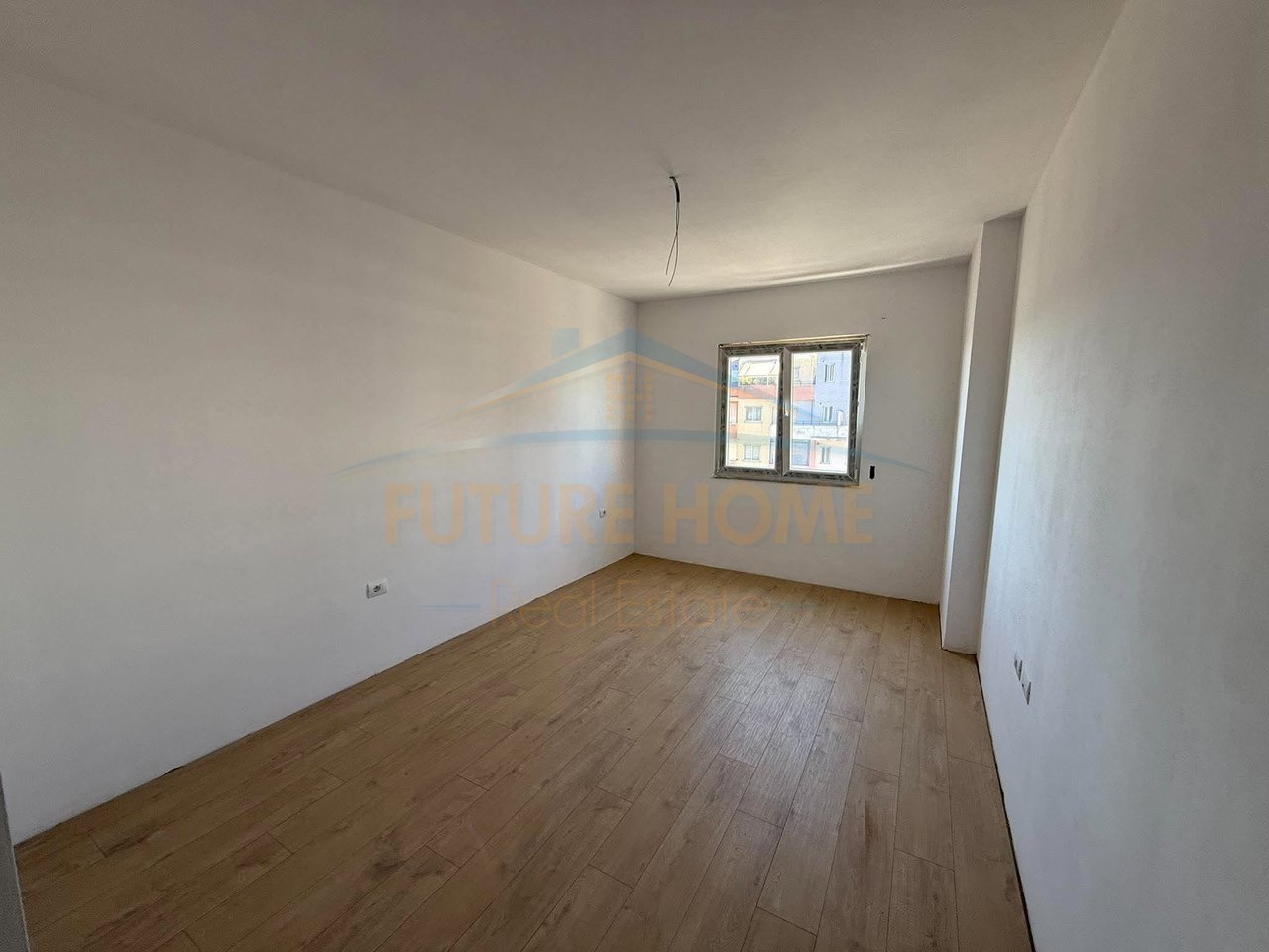 Shitet, Apartament 2+1+2, Kamëz, Tek Ulliri