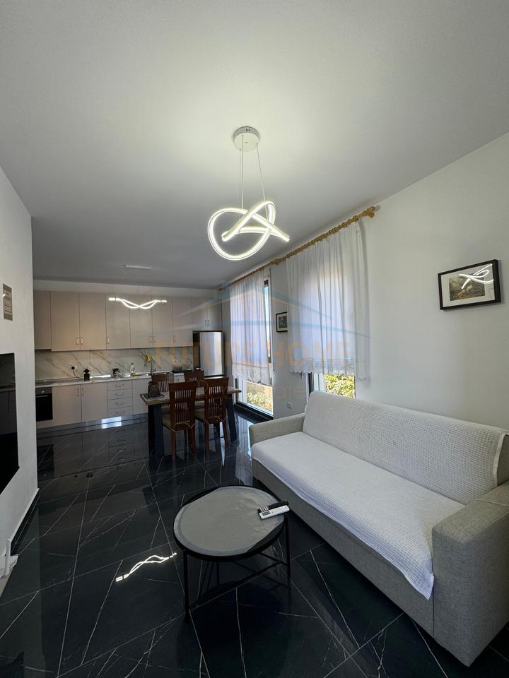 Qera, Apartament 2+1, Kompleksi Asl2 , Porcelan, Tiranë