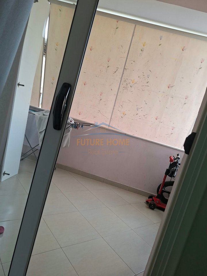Shitet, Apartament 2+1, Yzberisht, Tiranë