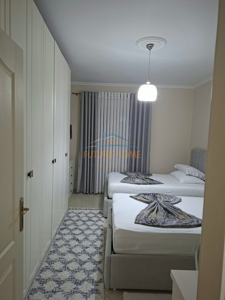 Shitet, Apartament 2+1, Yzberisht, Tiranë