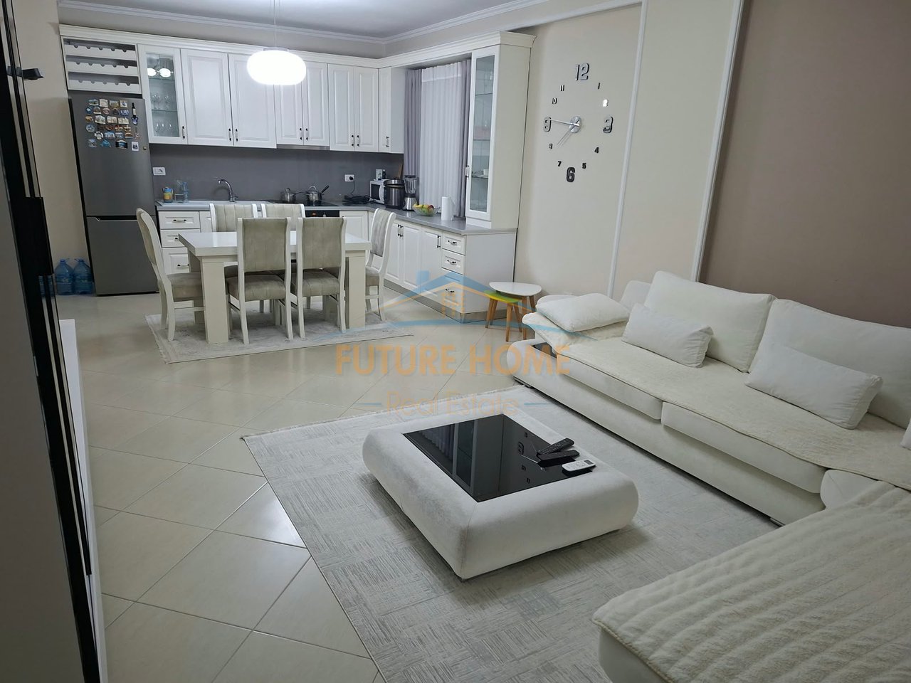 Shitet, Apartament 2+1, Yzberisht, Tiranë