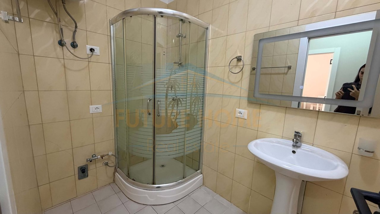 Shitet, Apartament 1+1, Yzberisht