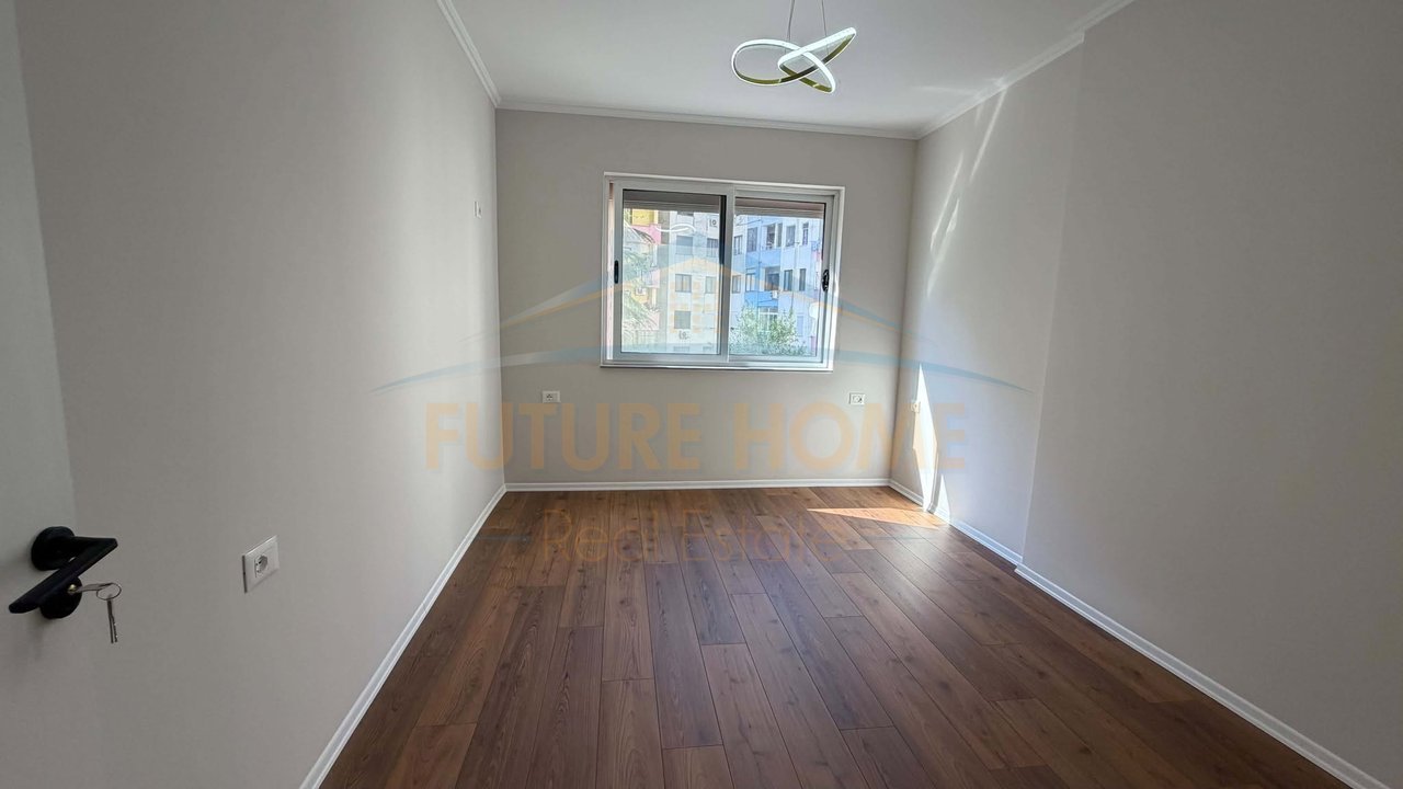 Shitet, Apartament 1+1, Yzberisht