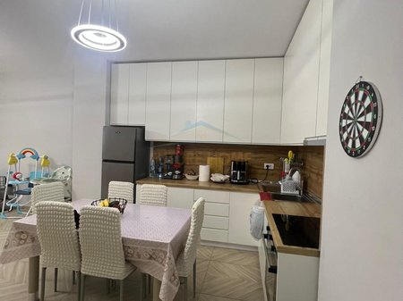 Shitet,Apartament 1+1,Rezidenca Jolla, Unaza e Re
