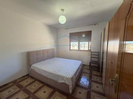Shitet, Apartament 1+1, Kavaje