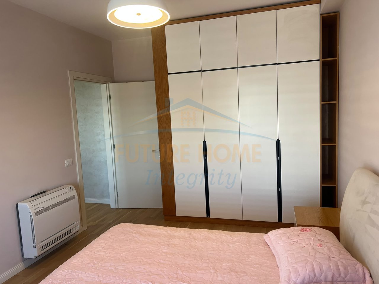 Qera, Apartament 1+1, Rruga Panorama, Tiranë.