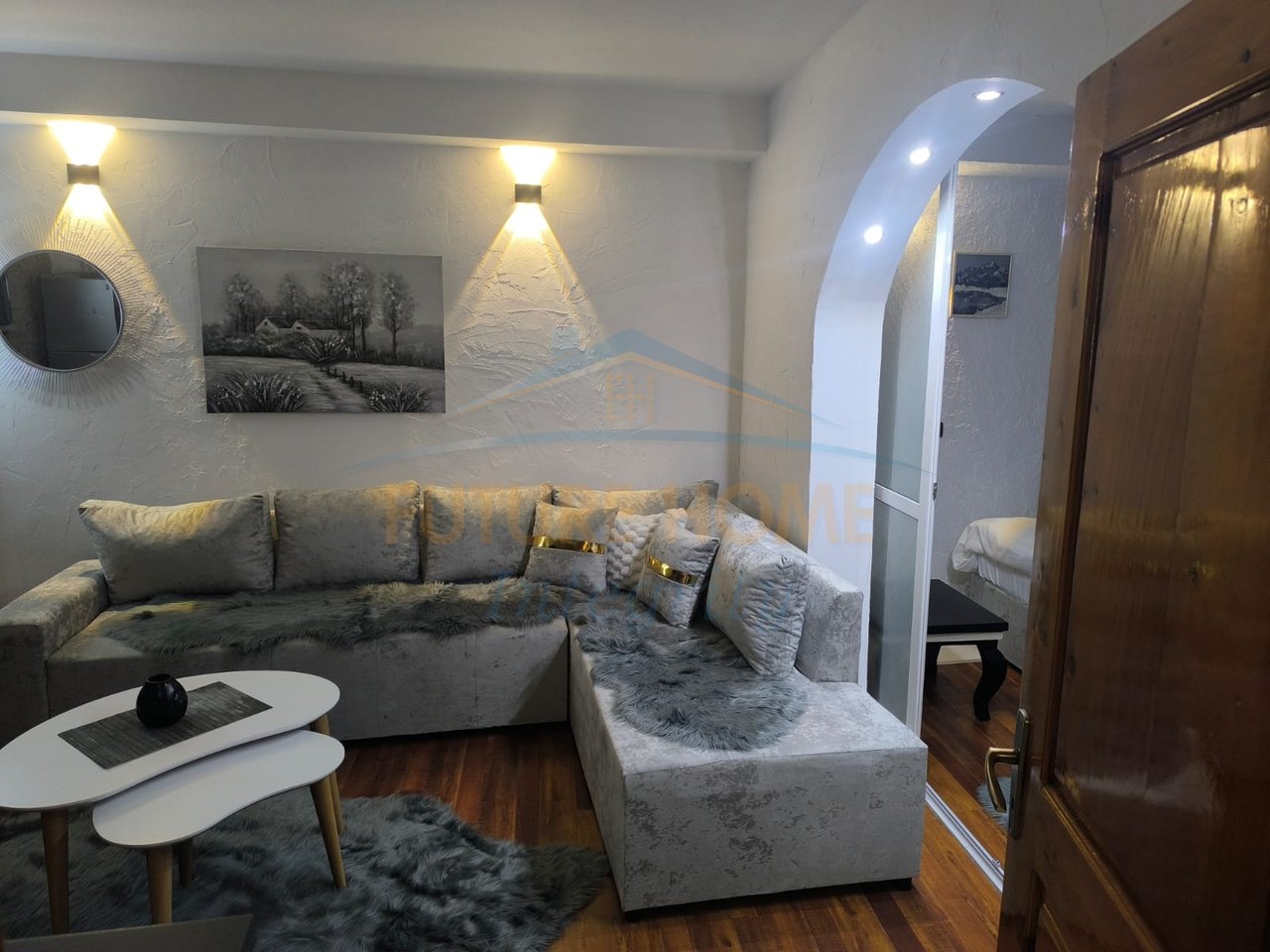 Qera, Apartament 2+1, Kalaja e Tiranës, Tiranë.
