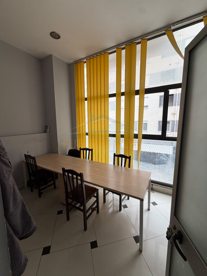 Sale, Business Premises, Street: "Dritan Hoxha", Tirana.