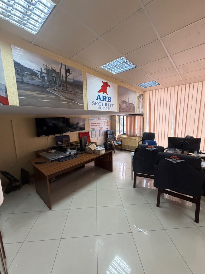 Sale, Business Premises, Street: "Dritan Hoxha", Tirana.