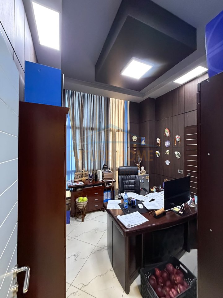 Sale, Business Premises, Street: "Dritan Hoxha", Tirane.