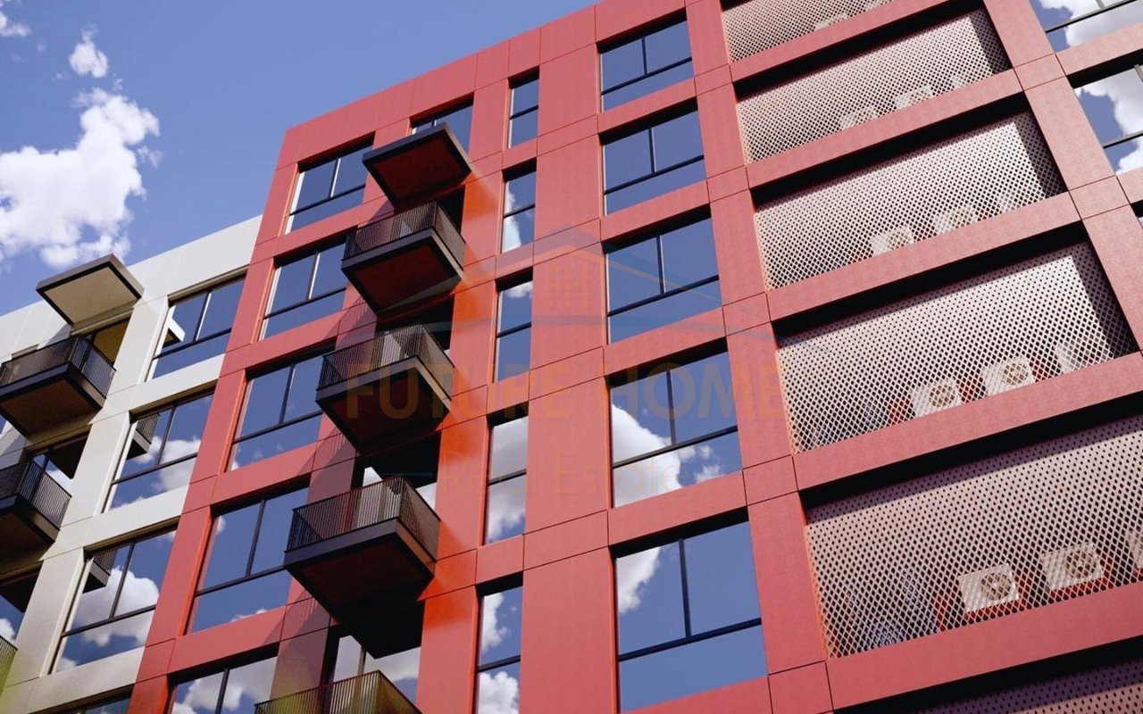Shitet, Apartament 2+1+2, Stacioni i Trenit, Tiranë
