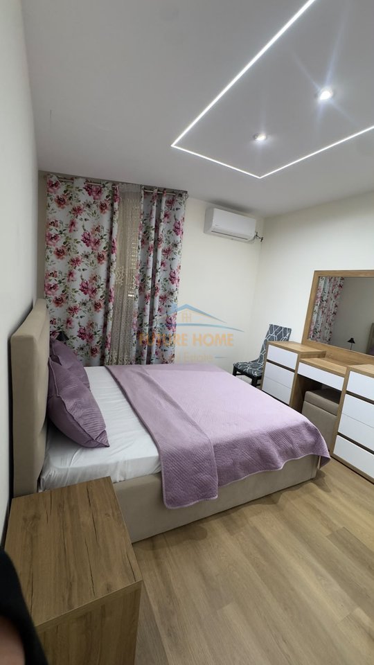Qera, Apartament 2+1+ Verandë, Fusha Aviacionit, Tiranë