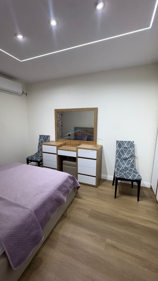 Qera, Apartament 2+1+ Verandë, Fusha Aviacionit, Tiranë