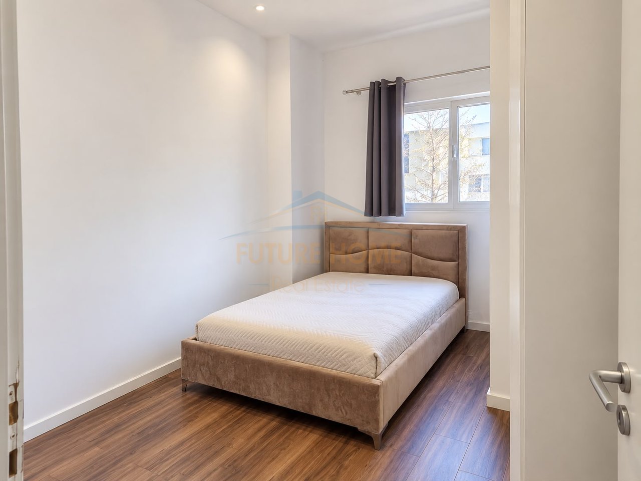In vendita, Appartamento 1+1, Lago Secco, Tirana.