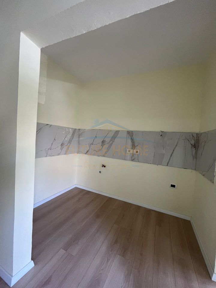 Shitet, Apartament 1+1,Rruga Irfan Tomini, Tiranë