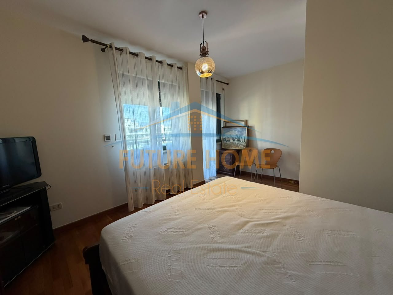 Qera, Apartament 2+1, Blloku, Tiranë