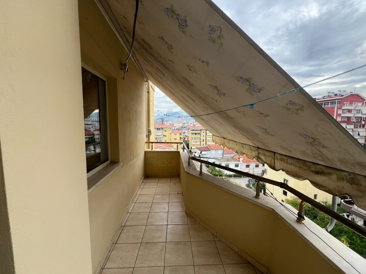 For sale, Apartment 2+1+2, Selite, Tirane.