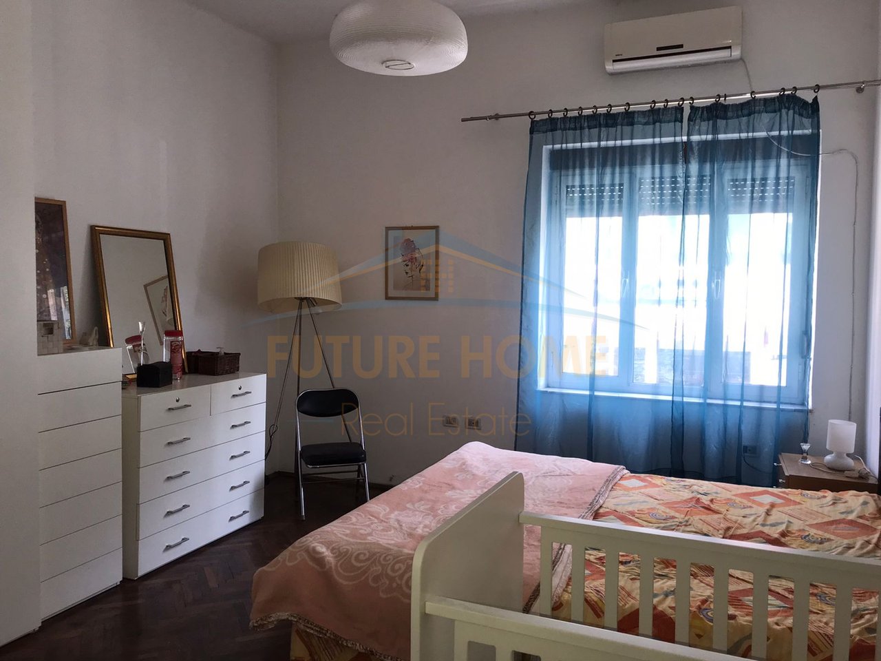 Appartamento 2+1 con 2 balconi in affitto in Centro!