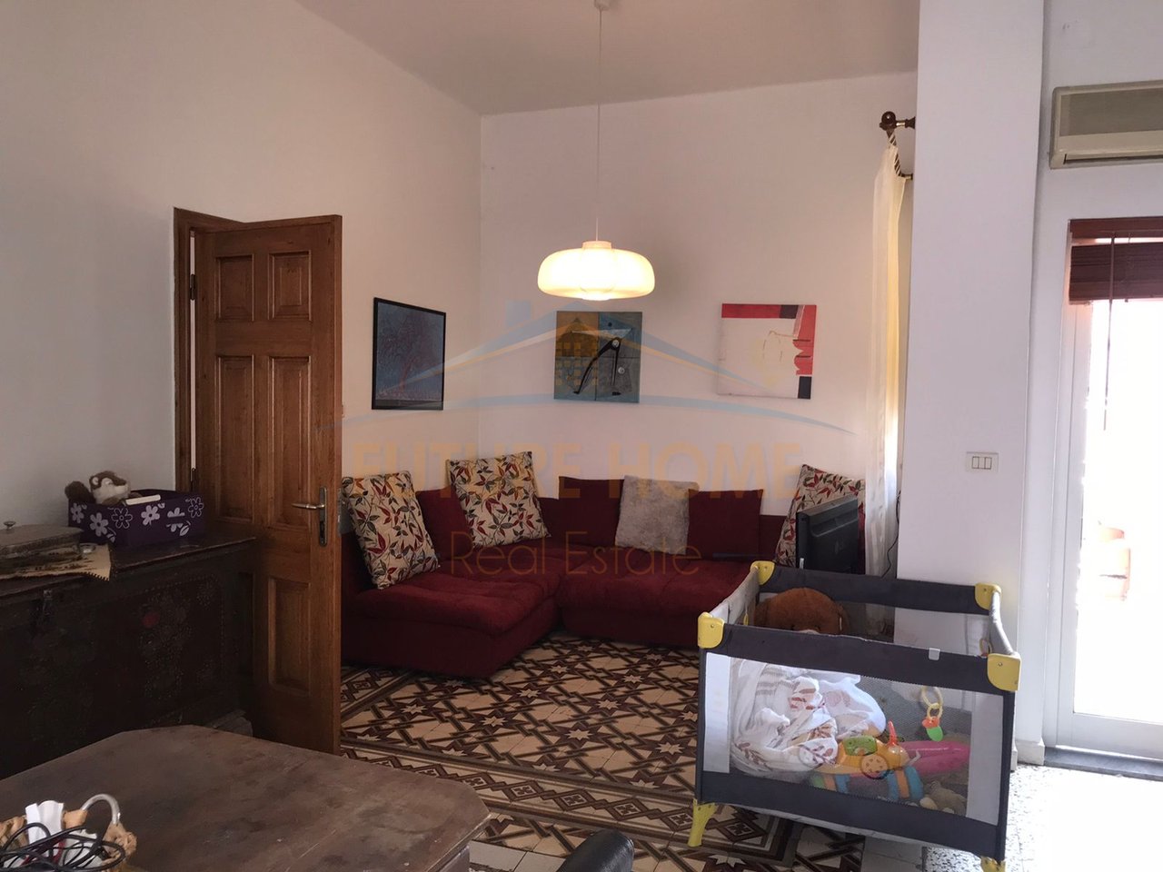 Appartamento 2+1 con 2 balconi in affitto in Centro!