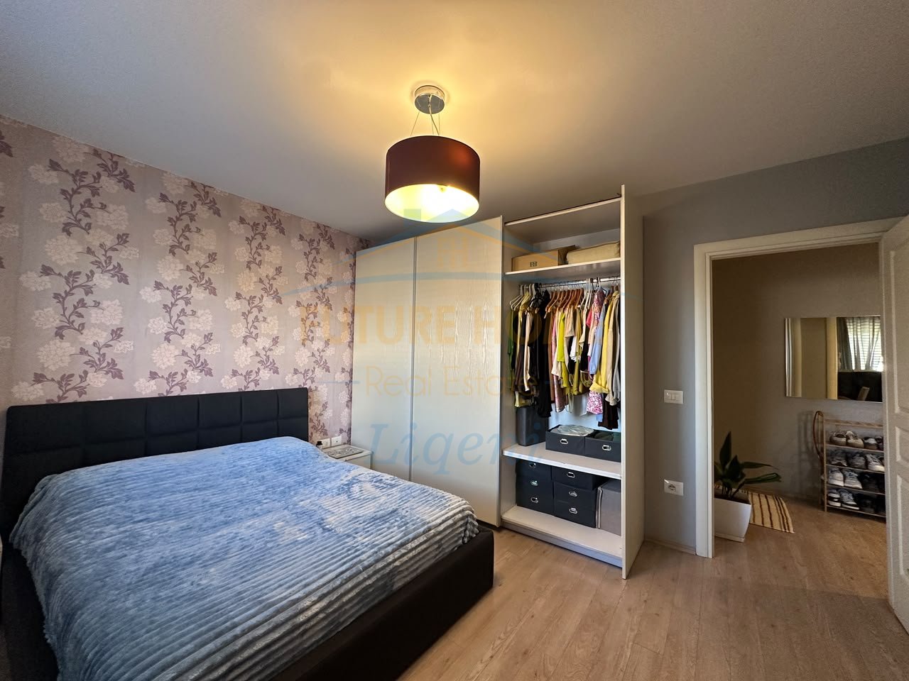 Shitet, Apartament 2+1 +Post Parkim, Liqeni i Thatë, Tiranë 285,000 €