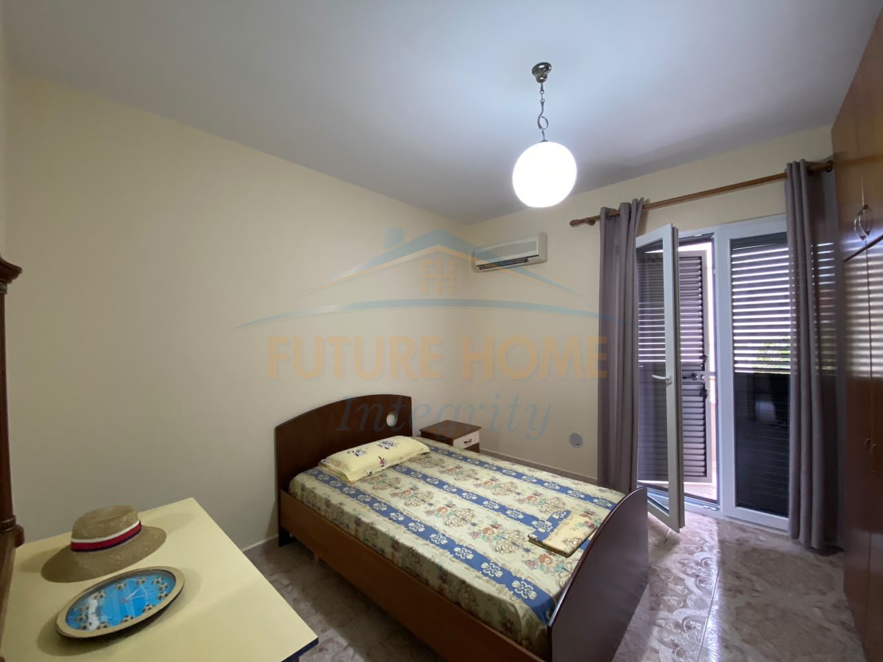 Qera, Apartament 3+1+Post parkimi, Qytet Studenti, Tiranë.