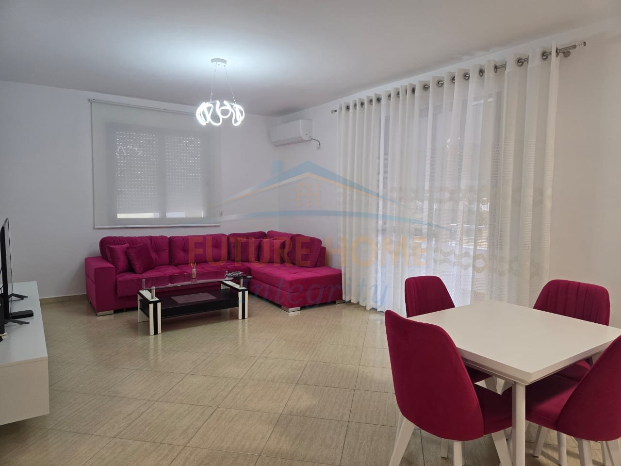 Qera, Apartament 1+1, Lungomare, Vlorë.