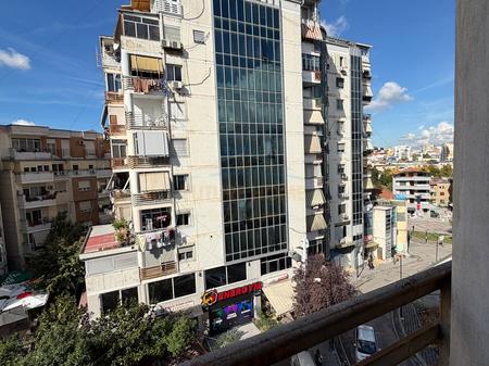 Qira,Apartament 2+1,Rr.Petro Nini Luarasi,Tirane