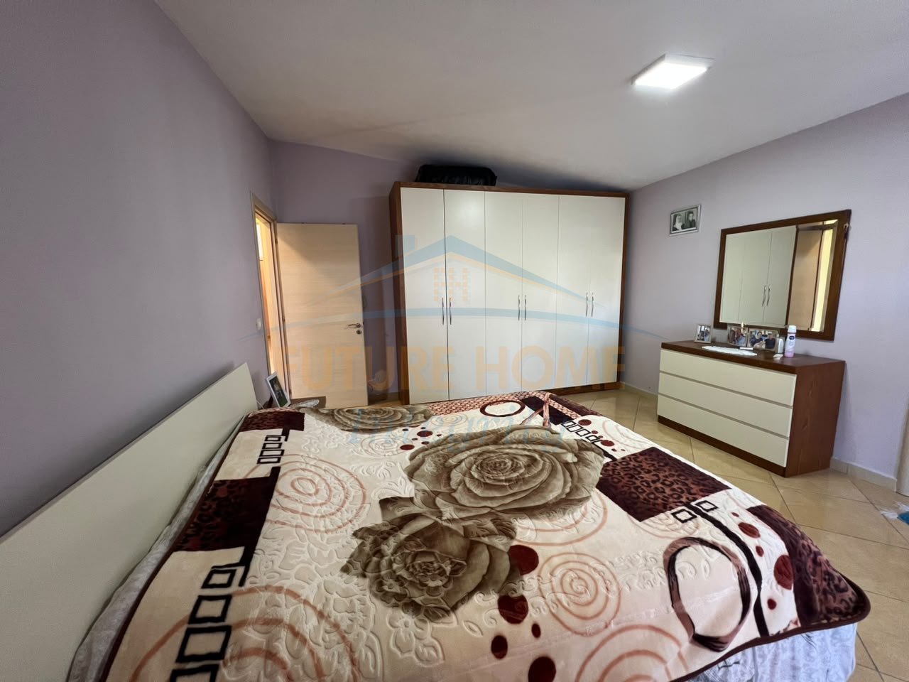 In vendita, appartamento 2+1+2, Fresku, Tirana.