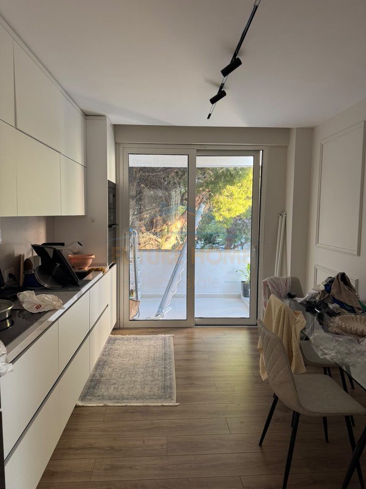 For sale, 2+1 Apartment, Vila e Zogut, Durres
