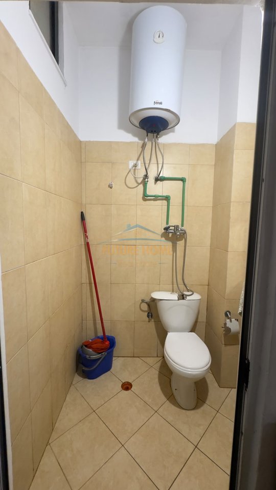Shitet, Njësi Biznesi, Kodra e Diellit, Tiranë