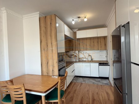 Shitet,Apartament 1+1,Durres