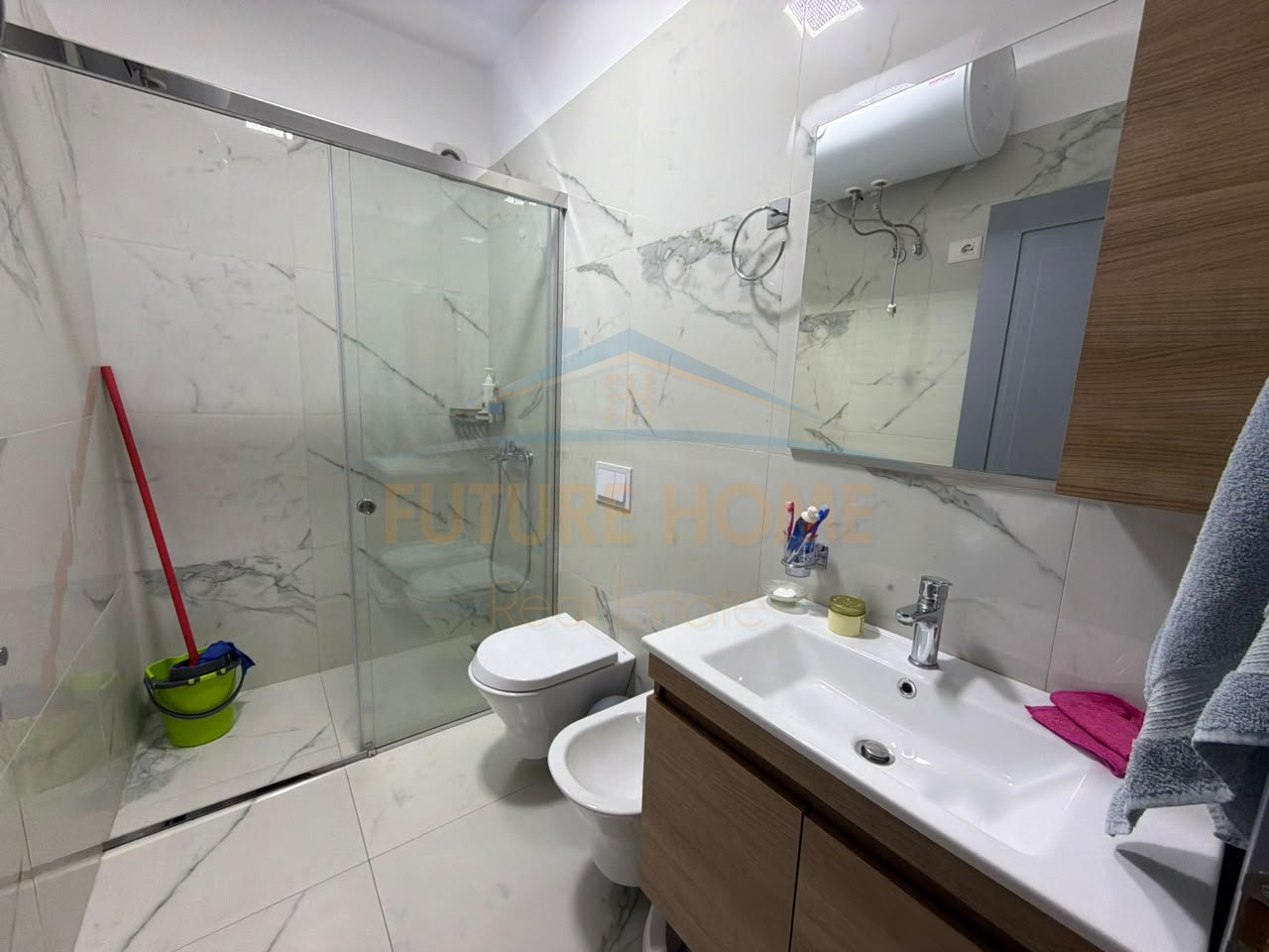 Qera, Apartament 2+1+Post Parkimi, Kompleksi Arlis, Farmacia 10, Rruga e Dibres