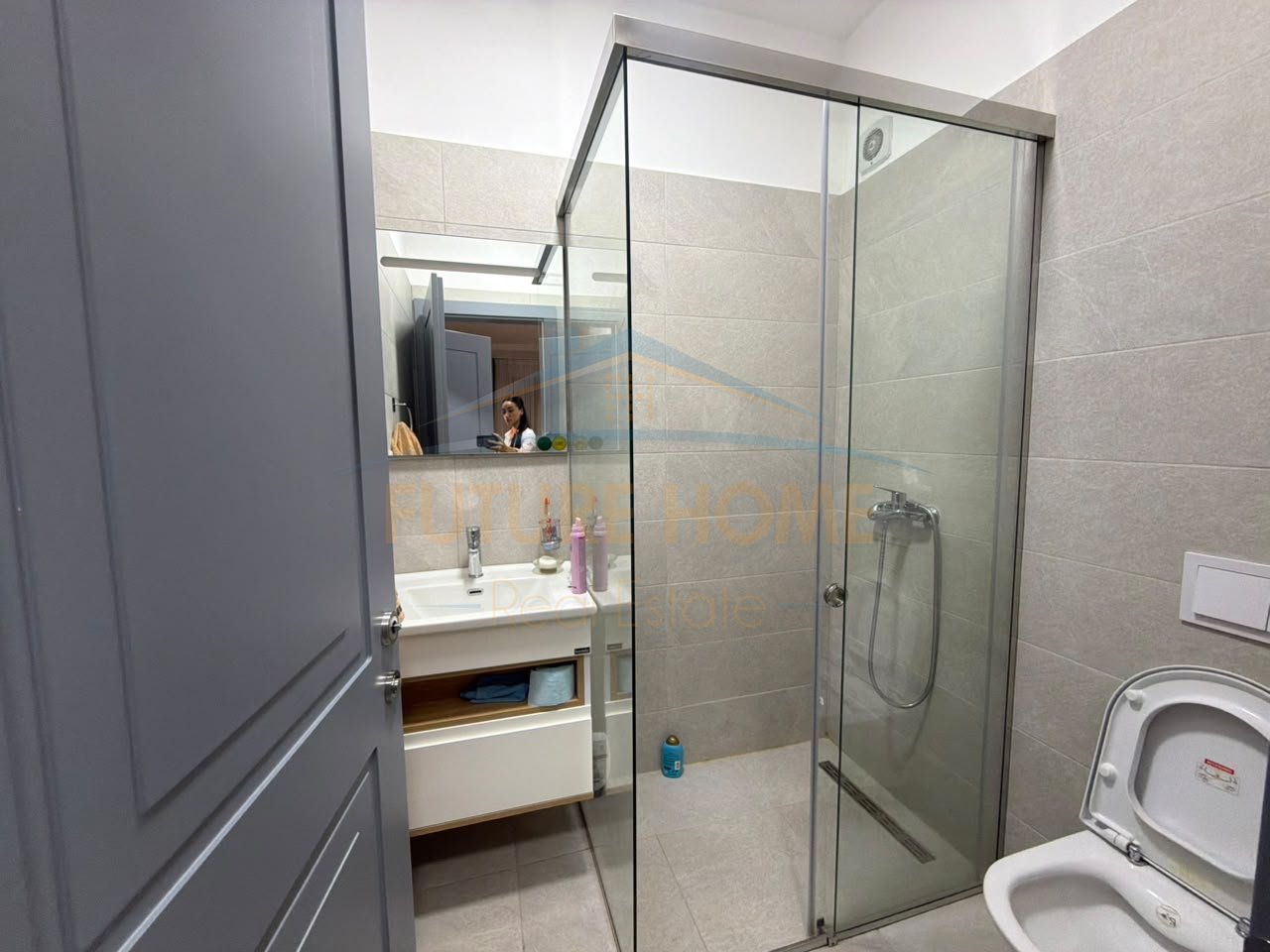 Qera, Apartament 2+1+Post Parkimi, Kompleksi Arlis, Farmacia 10, Rruga e Dibres
