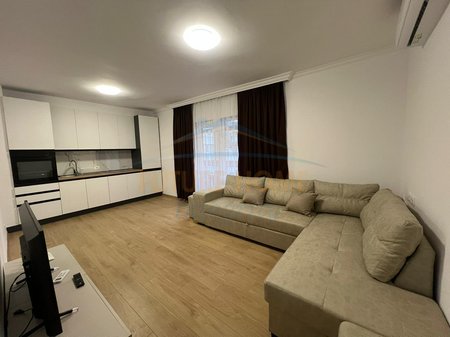 Qera, Apartament 2+1, Pazari i Ri, Tiranë.