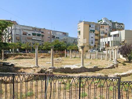 Qera, Ambient Biznesi,Qender Durres