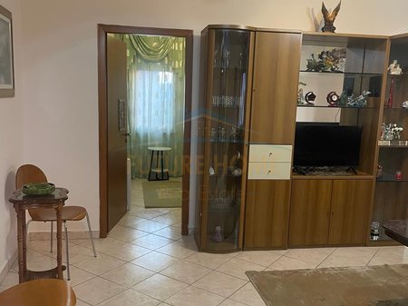 Qera, Apartament 2+1, Stacioni i Trenit, Tiranë