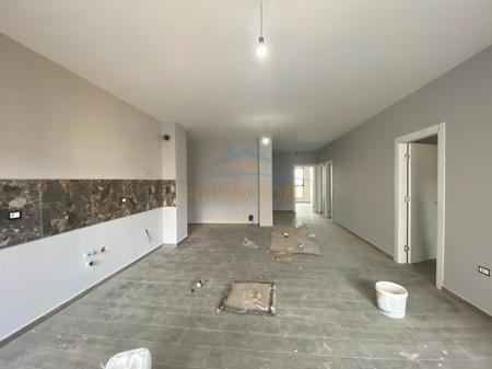 Rent, Apartment 3+1+2, Ndregjoni Complex, Tirana
