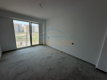 For sale, Duplex 1+1, Mali i Robit, Golem