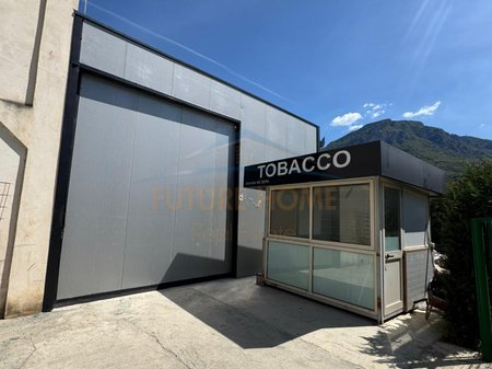 Qera, Kapanon, Tufine, Tiranë.