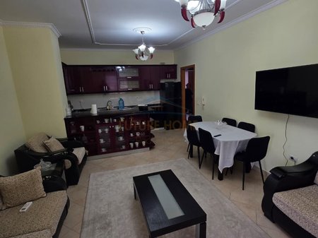 Qera, Apartament 2+1+2 , Kodra e Diellit, Tiranë.