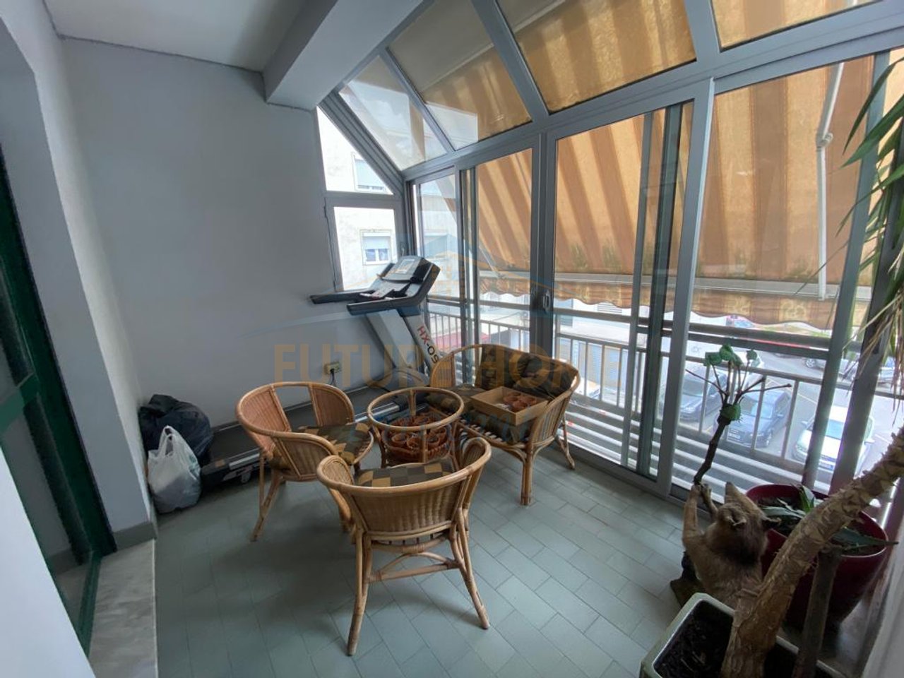 Rent, Apartment 3+1+2, Zogu i Zi, Tirana.