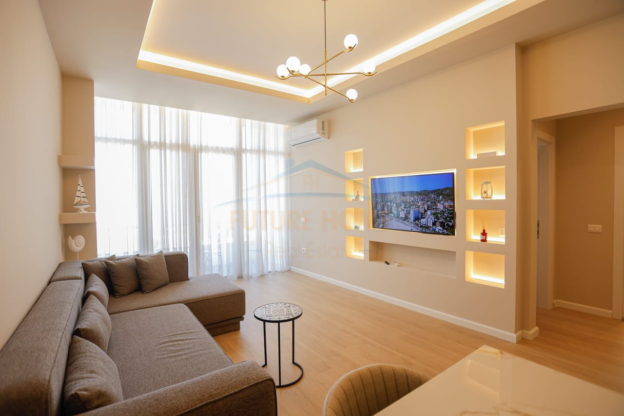In vendita, appartamento 2+1, Lungomare, Vlorë.