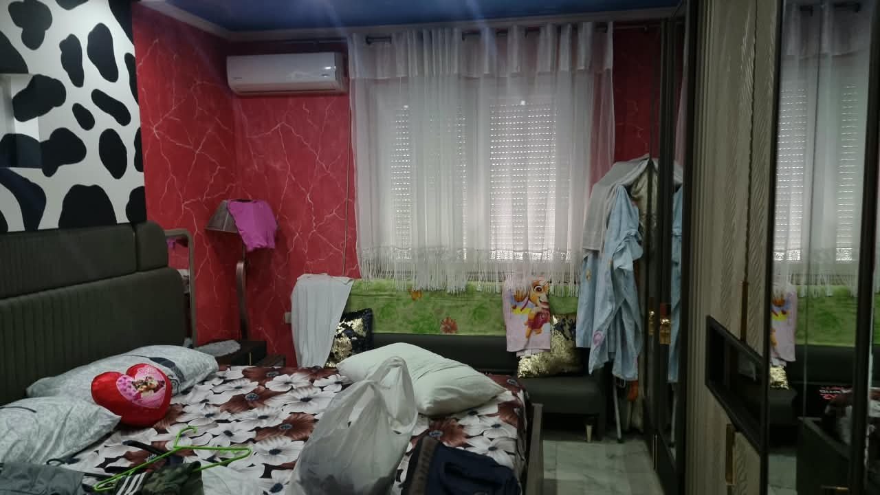 Affitto, Appartamento 1+1, Palazzo con Freccia, Tirana
