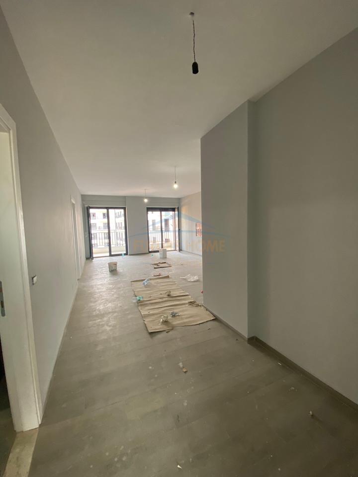 Rent, Apartment 3+1+2, Ndregjoni Complex, Tirana